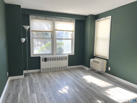 Tiny photo for 91 Strawberry Hill Avenue #APT 139, Stamford, CT 06902 (MLS # 24144410)