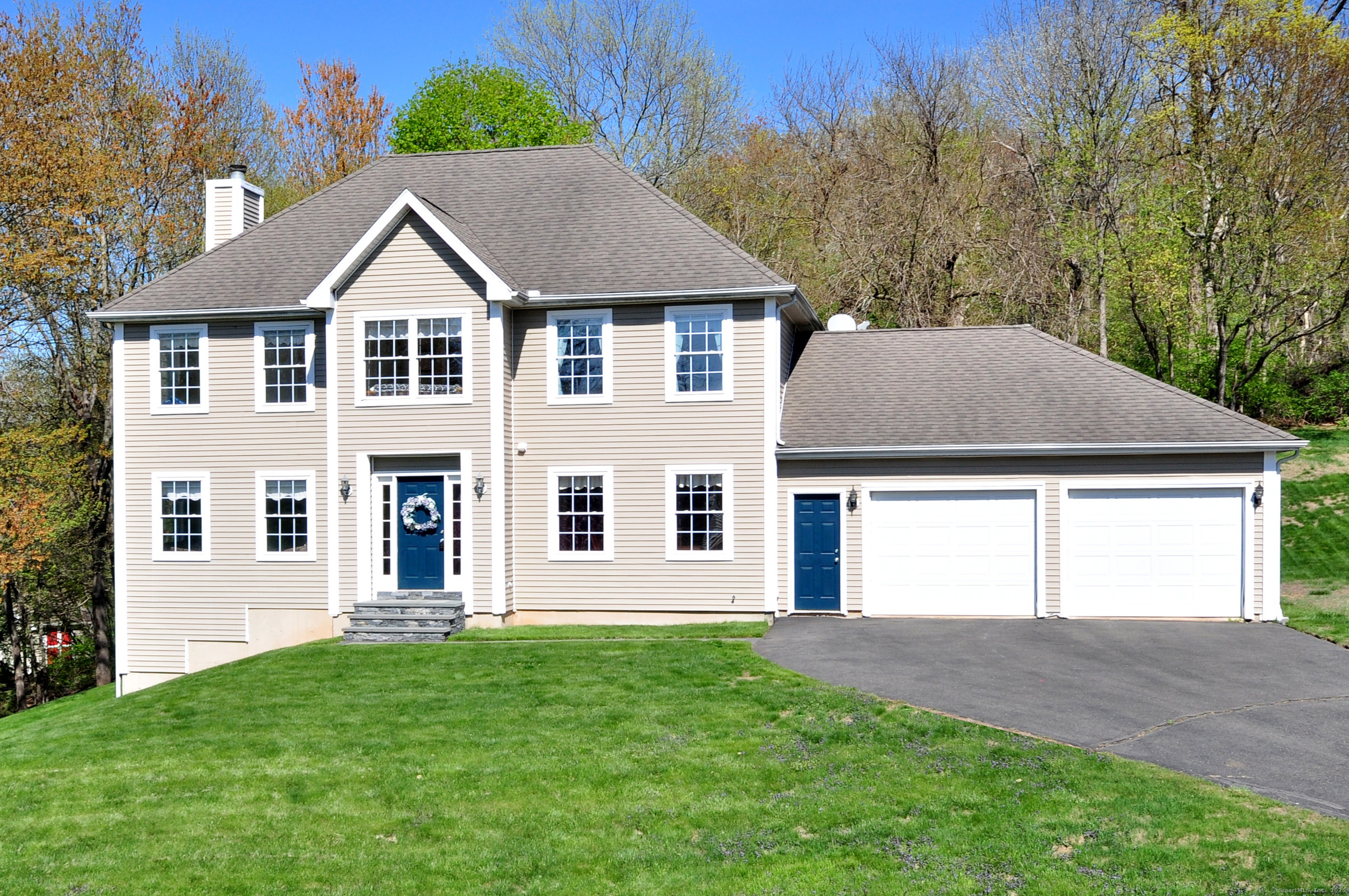 Property for Sale at Rocamora Road, Rocky Hill, Connecticut - Bedrooms: 4 
Bathrooms: 4 
Rooms: 8  - $599,000
