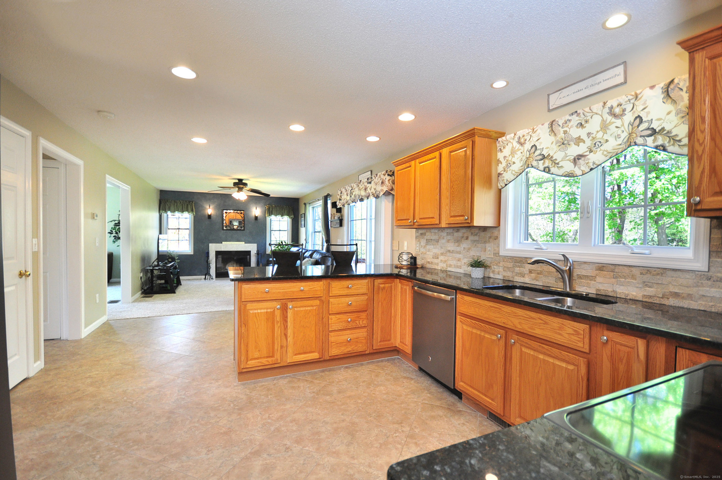 8 Rocamora Road, Rocky Hill, Connecticut image 7