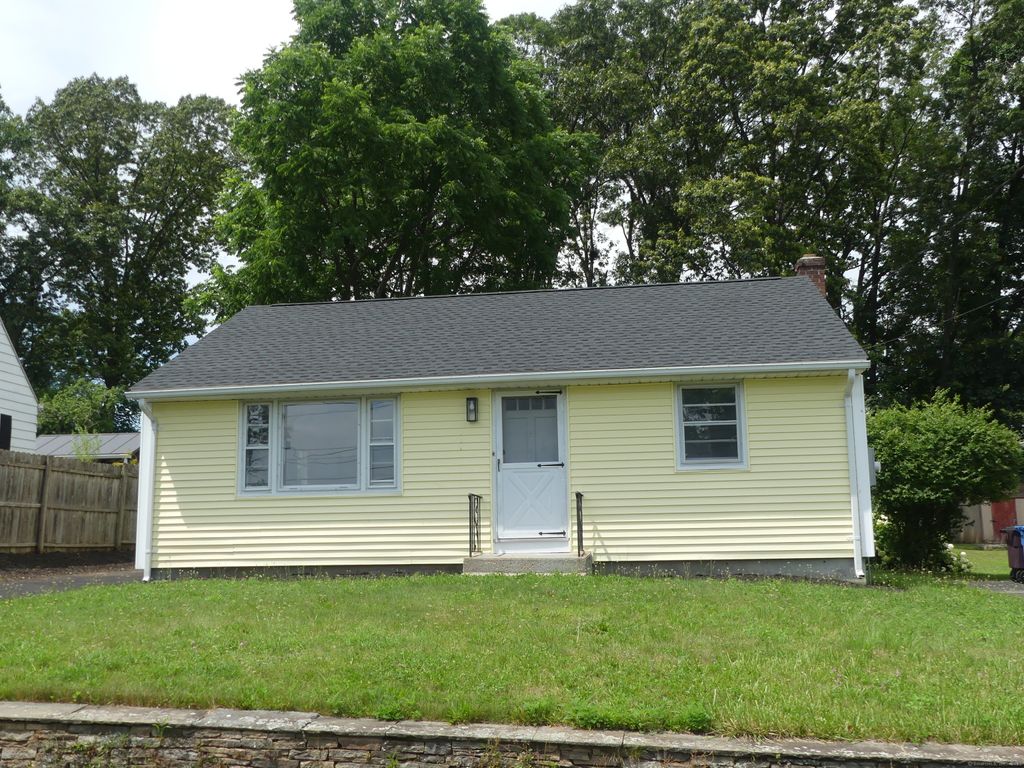 Photo of 57 Pinehurst Avenue, New Britain, CT 06053 (MLS # 24133304)