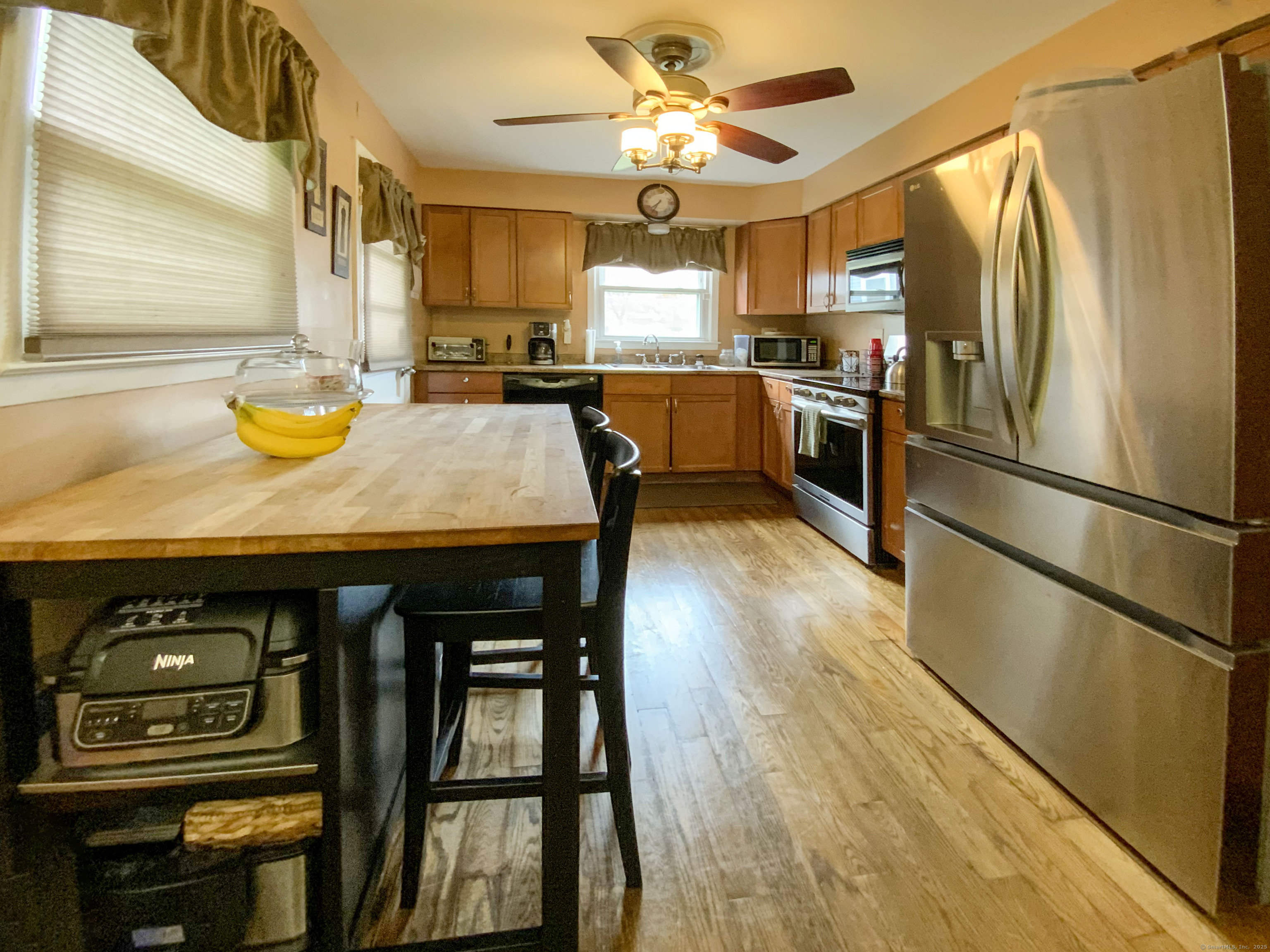 456 Main Street, West Haven, Connecticut image 3