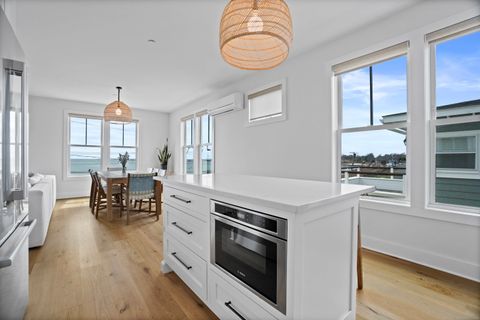 Tiny photo for 185 Main Street #APT 301, East Lyme, CT 06357 (MLS # 24156285)