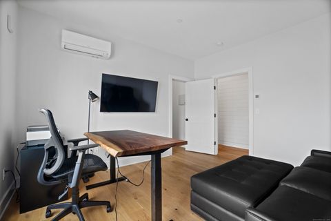 Tiny photo for 185 Main Street #APT 301, East Lyme, CT 06357 (MLS # 24156285)