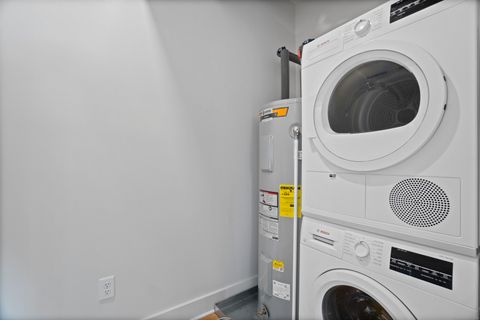 Tiny photo for 185 Main Street #APT 301, East Lyme, CT 06357 (MLS # 24156285)