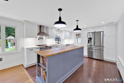 Tiny photo for 495 Prospect Street, Wethersfield, CT 06109 (MLS # 24182318)