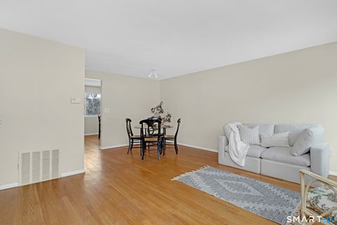 Tiny photo for 32 Conestoga Way #32, Glastonbury, CT 06033 (MLS # 24146715)