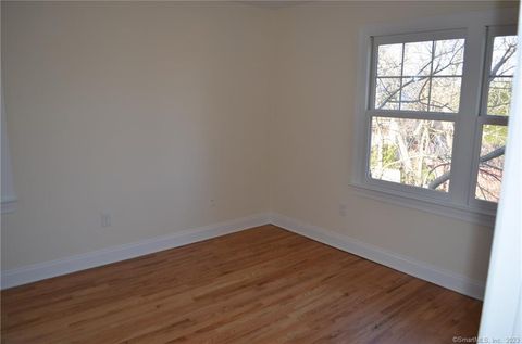 Tiny photo for 906 Oldfield Road #906, Fairfield, CT 06824 (MLS # 24135860)