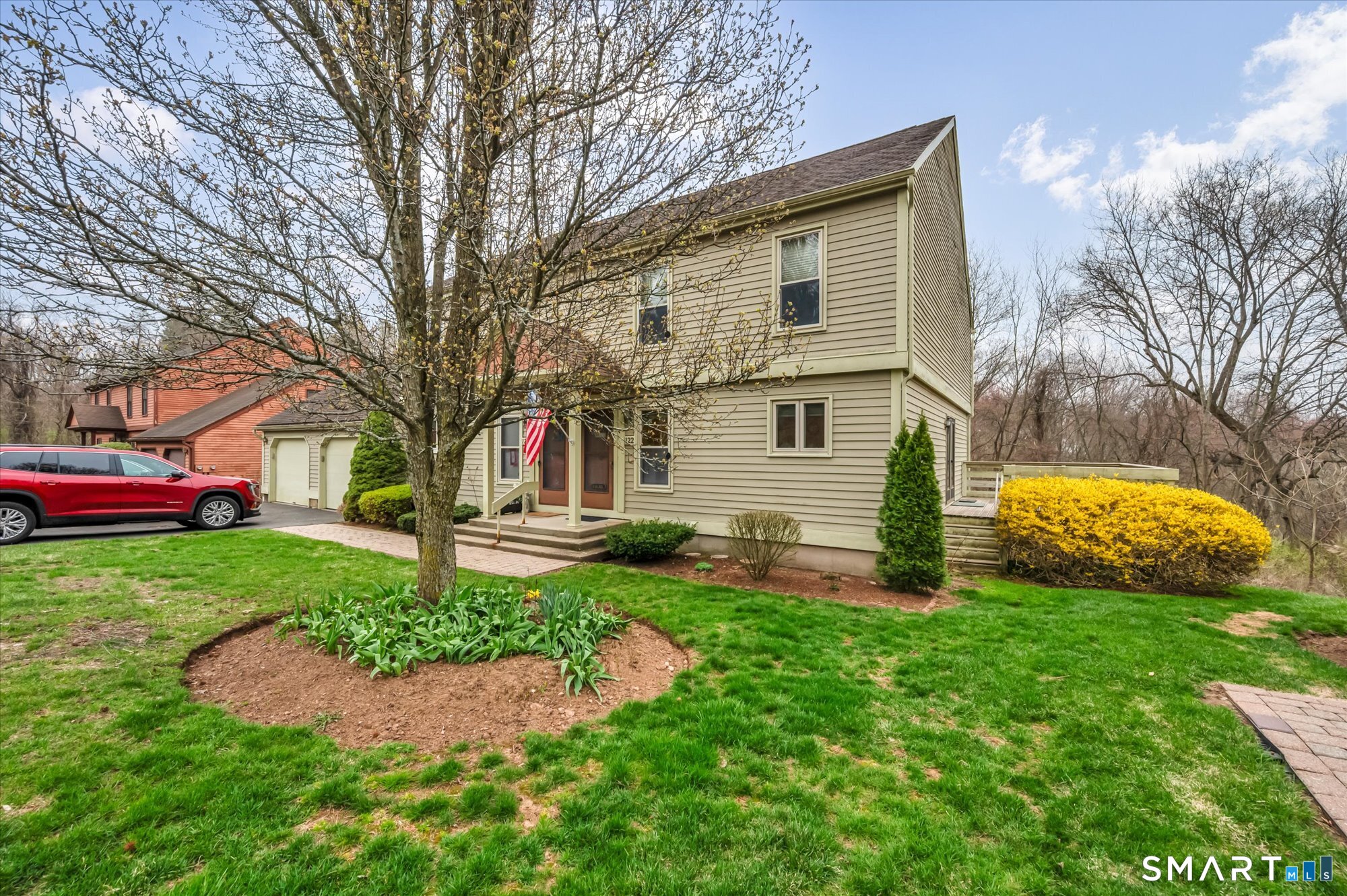 122 Colonial Hill Drive 122