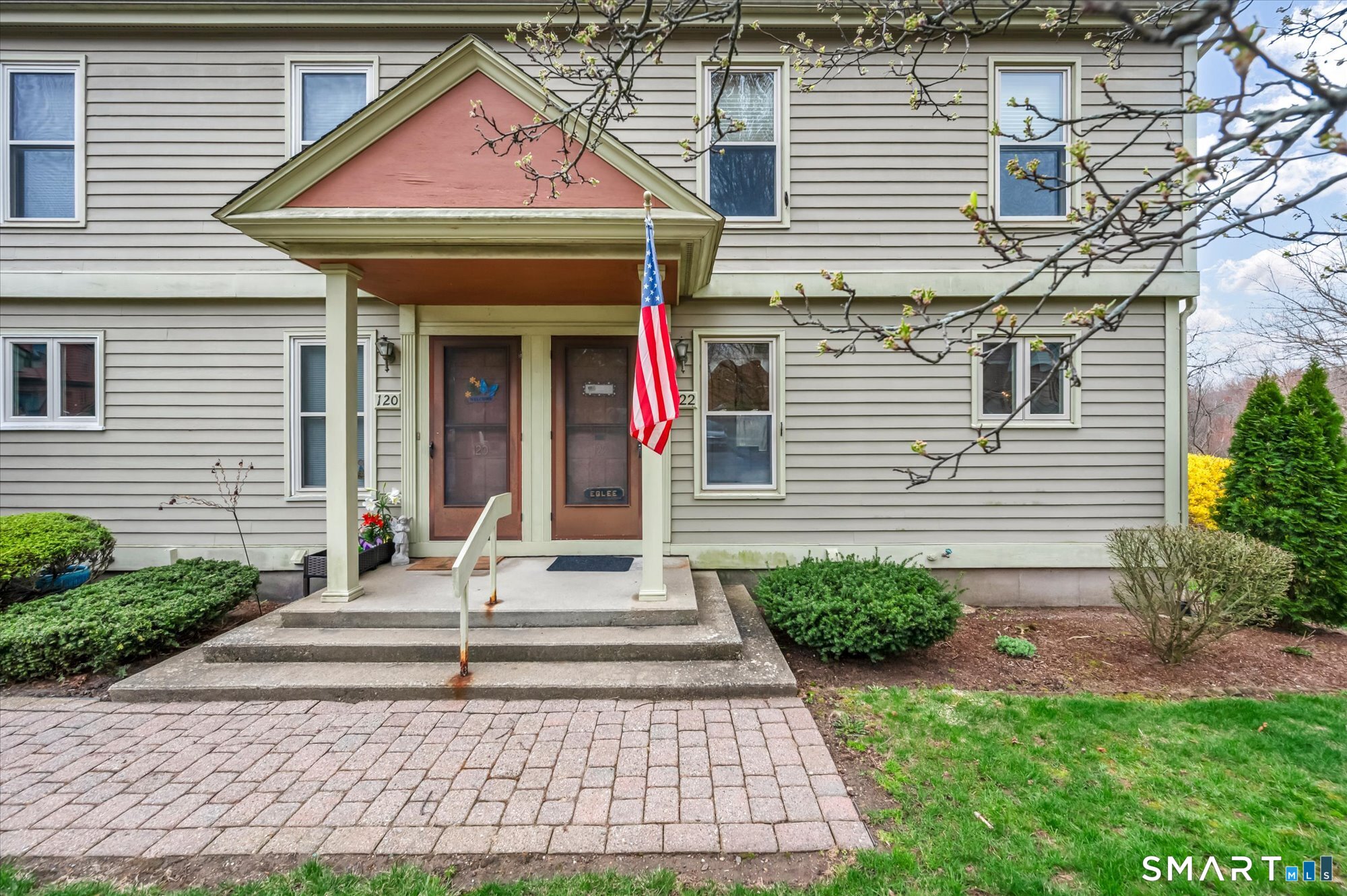 122 Colonial Hill Drive 122