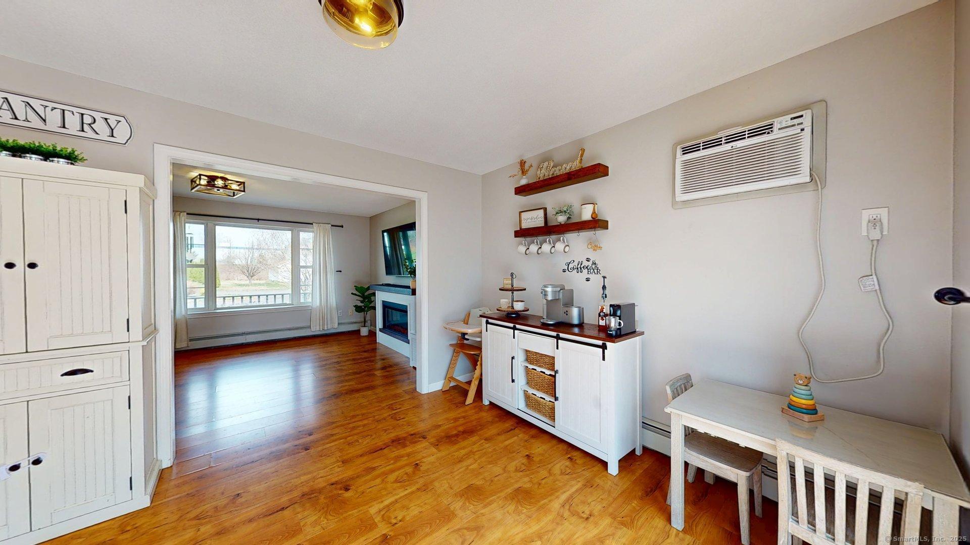 526 Edgewood, Windsor, Connecticut image 9