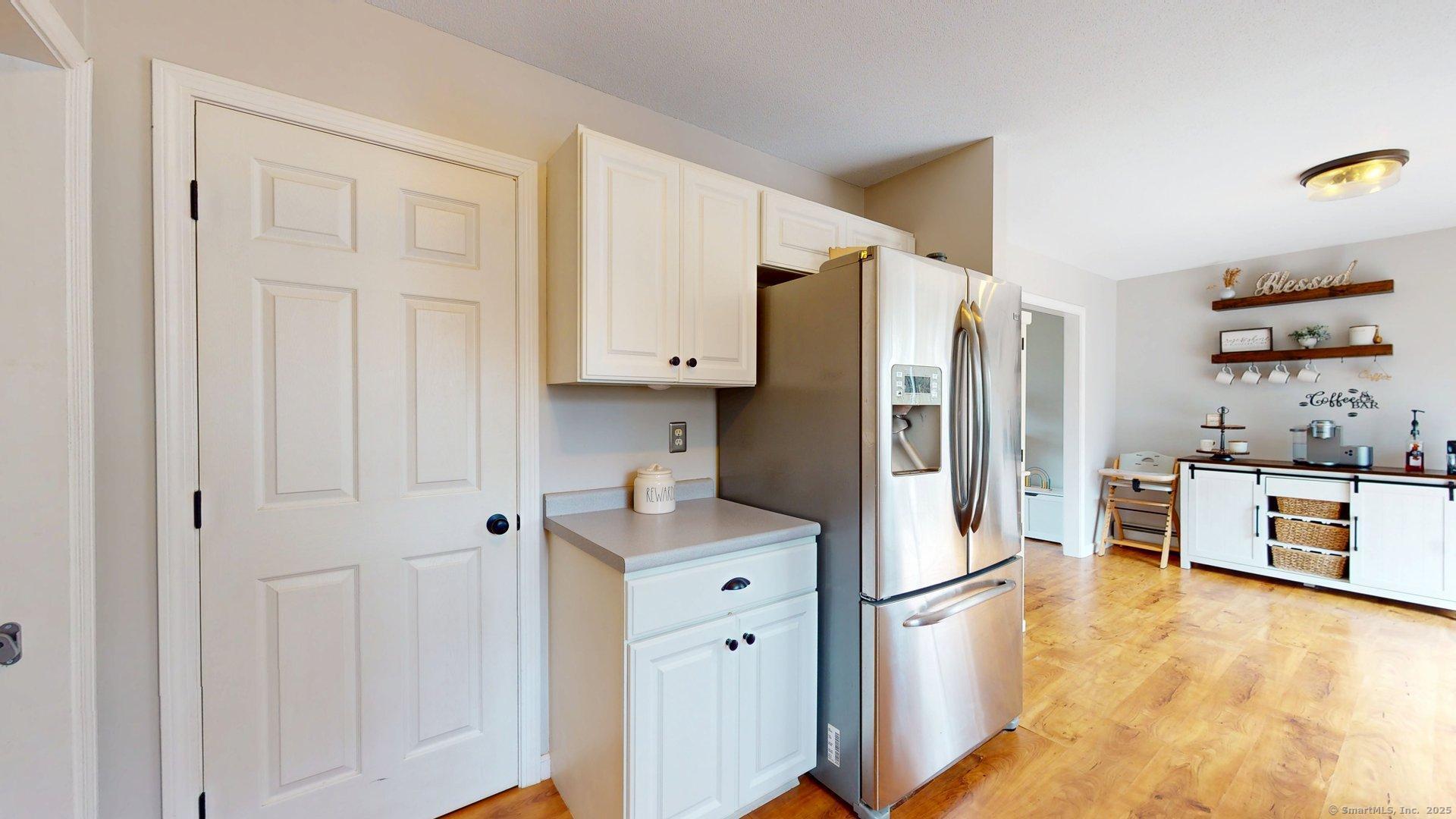 526 Edgewood, Windsor, Connecticut image 7