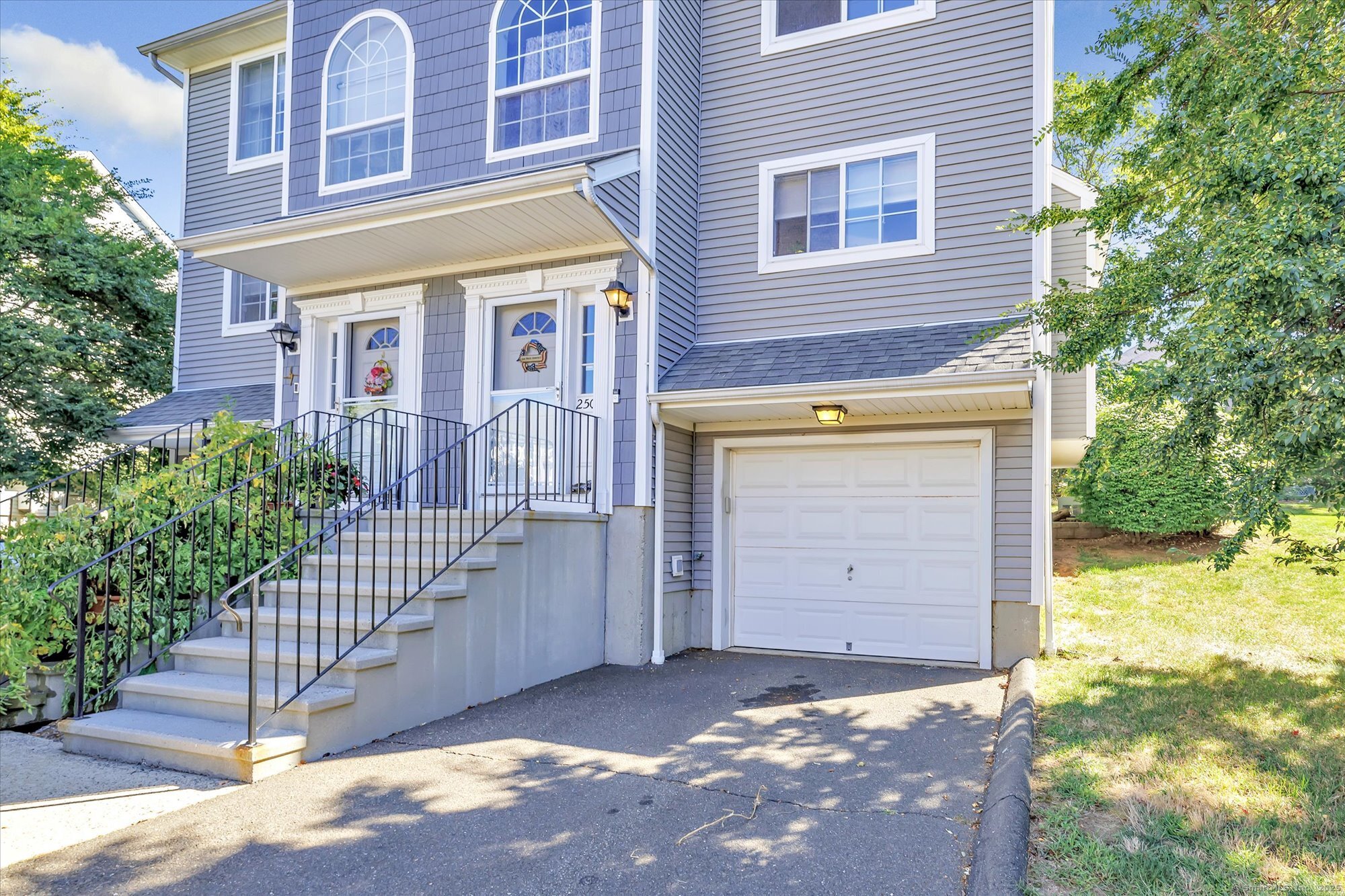 560 Silver Sands Road 2502