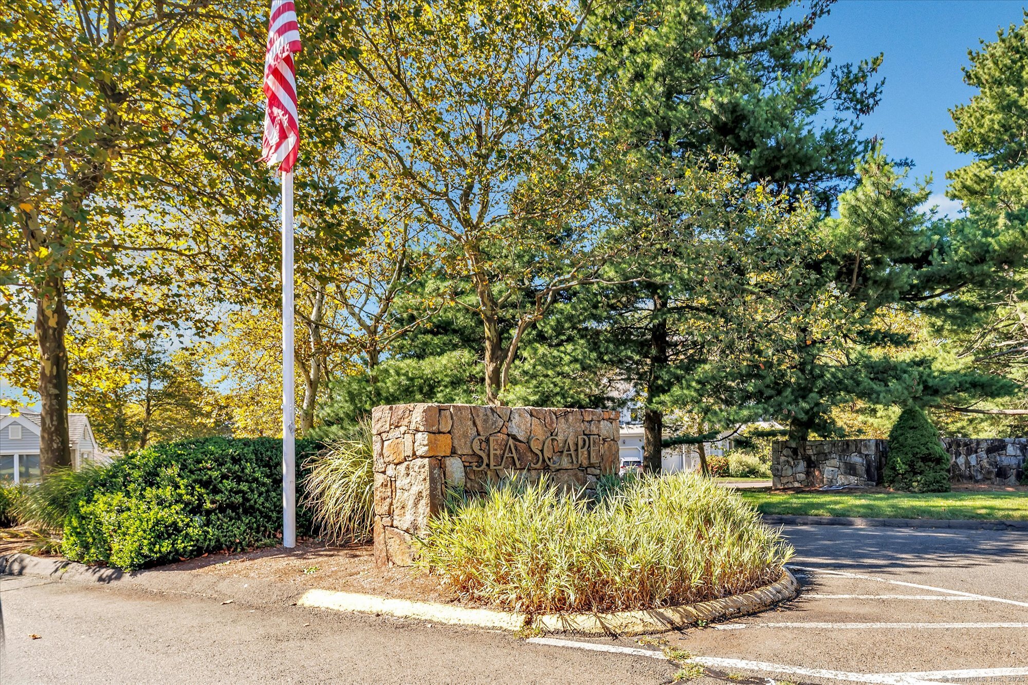 560 Silver Sands Road 2502