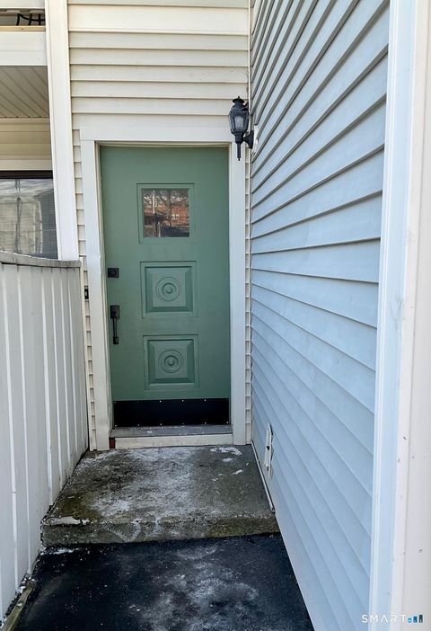 Tiny photo for 467 Whalley Avenue #APT L, New Haven, CT 06511 (MLS # 24145148)