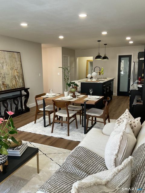 Tiny photo for 467 Whalley Avenue #APT L, New Haven, CT 06511 (MLS # 24145148)