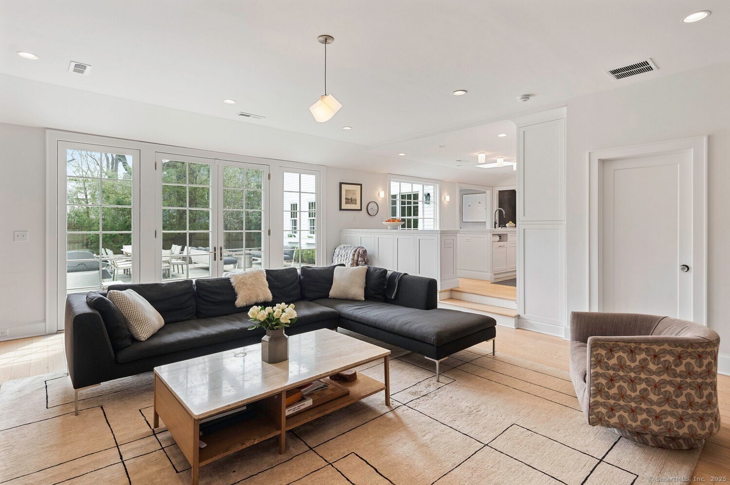 9 Beach Drive, Darien, Connecticut image 20