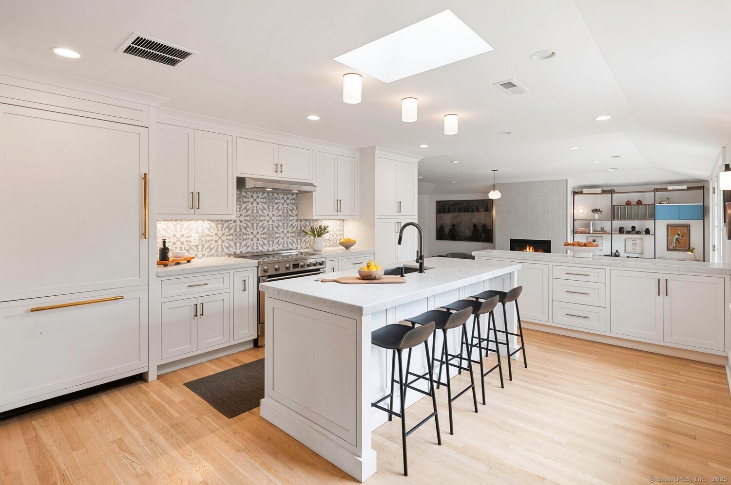 9 Beach Drive, Darien, Connecticut image 18