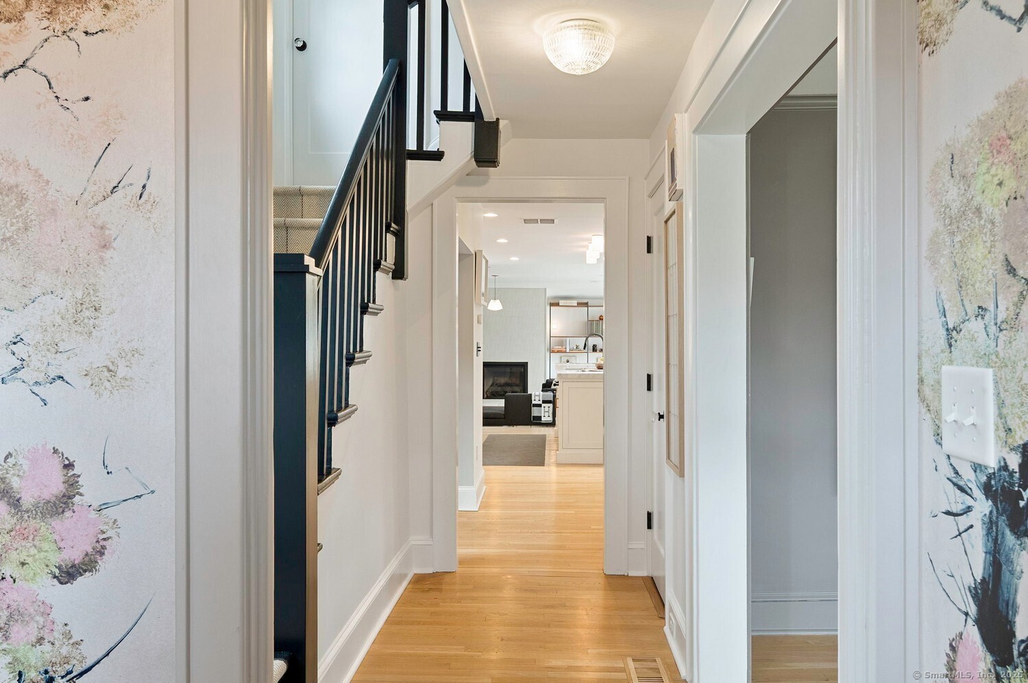 9 Beach Drive, Darien, Connecticut image 4