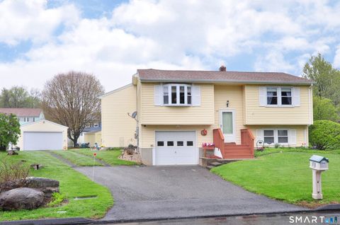 Photo of 20 Lawrence Lane, Torrington, CT 06790 (MLS # 24168916)