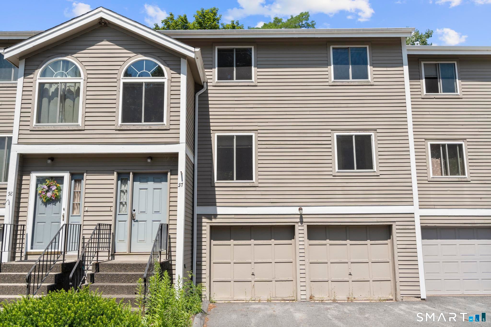 111 Riverton Road 57