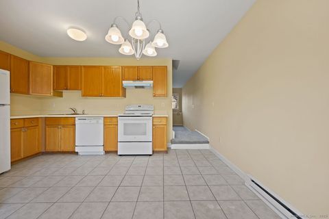 Tiny photo for 92 Hamden Avenue #APT 4, Waterbury, CT 06704 (MLS # 24141442)