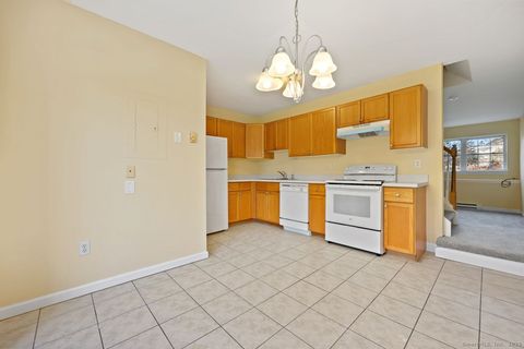 Tiny photo for 92 Hamden Avenue #APT 4, Waterbury, CT 06704 (MLS # 24141442)