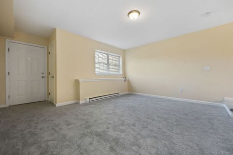 Tiny photo for 92 Hamden Avenue #APT 4, Waterbury, CT 06704 (MLS # 24141442)