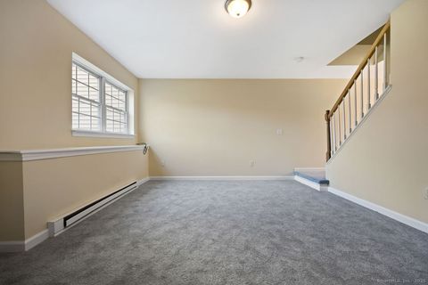 Tiny photo for 92 Hamden Avenue #APT 4, Waterbury, CT 06704 (MLS # 24141442)