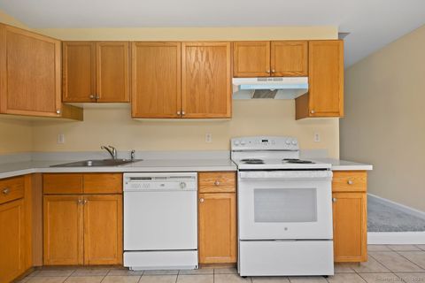 Tiny photo for 92 Hamden Avenue #APT 4, Waterbury, CT 06704 (MLS # 24141442)