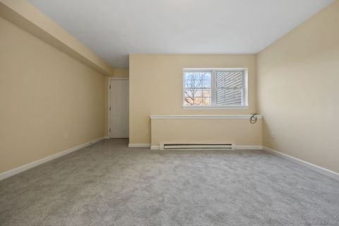 Tiny photo for 92 Hamden Avenue #APT 4, Waterbury, CT 06704 (MLS # 24141442)