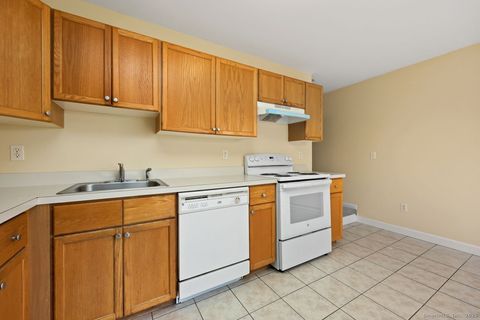 Tiny photo for 92 Hamden Avenue #APT 4, Waterbury, CT 06704 (MLS # 24141442)