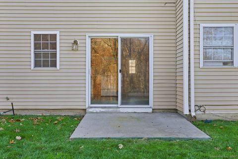 Tiny photo for 92 Hamden Avenue #APT 4, Waterbury, CT 06704 (MLS # 24141442)