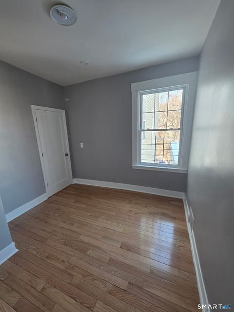Tiny photo for 11 Truman Street, New Haven, CT 06519 (MLS # 24156253)