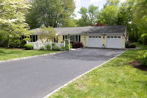 MLS: 24094646