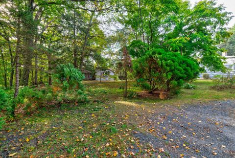 Tiny photo for 94 Sanford Avenue, Farmington, CT 06085 (MLS # 24130230)