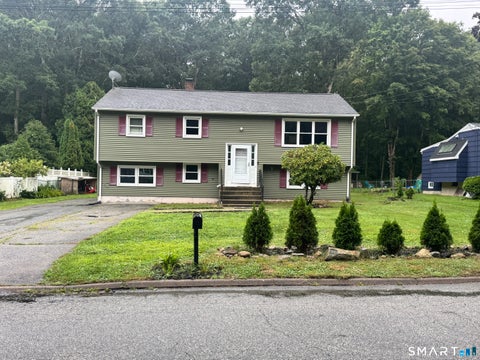 Homes For Rent - 9 Fulmore Drive<br/> Waterford, CT 06385