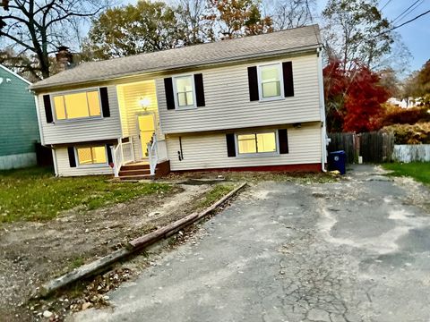 Photo of 112 Peabody Street, West Haven, CT 06516 (MLS # 24136418)