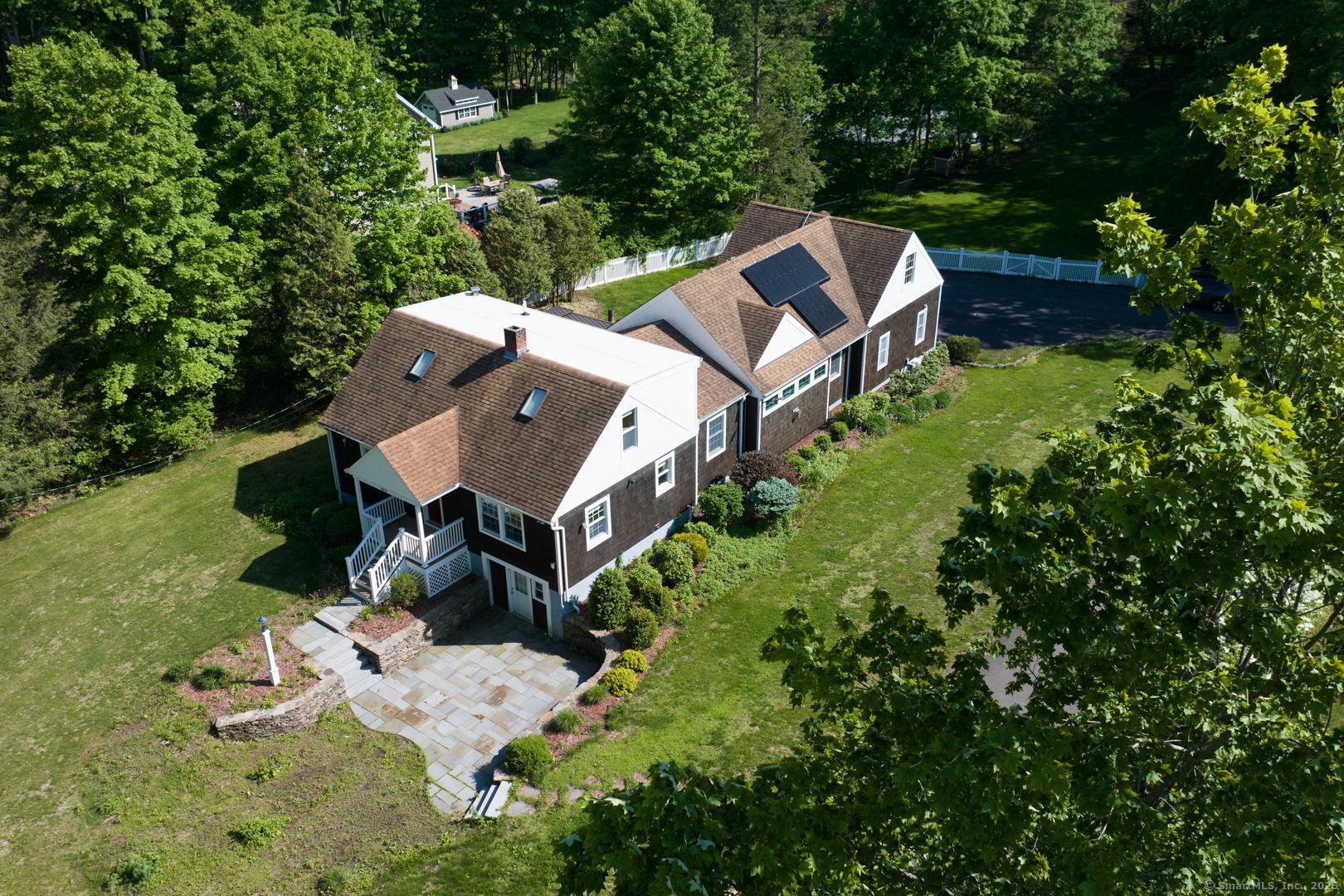 1013 Wallingford Road, Cheshire, Connecticut image 1