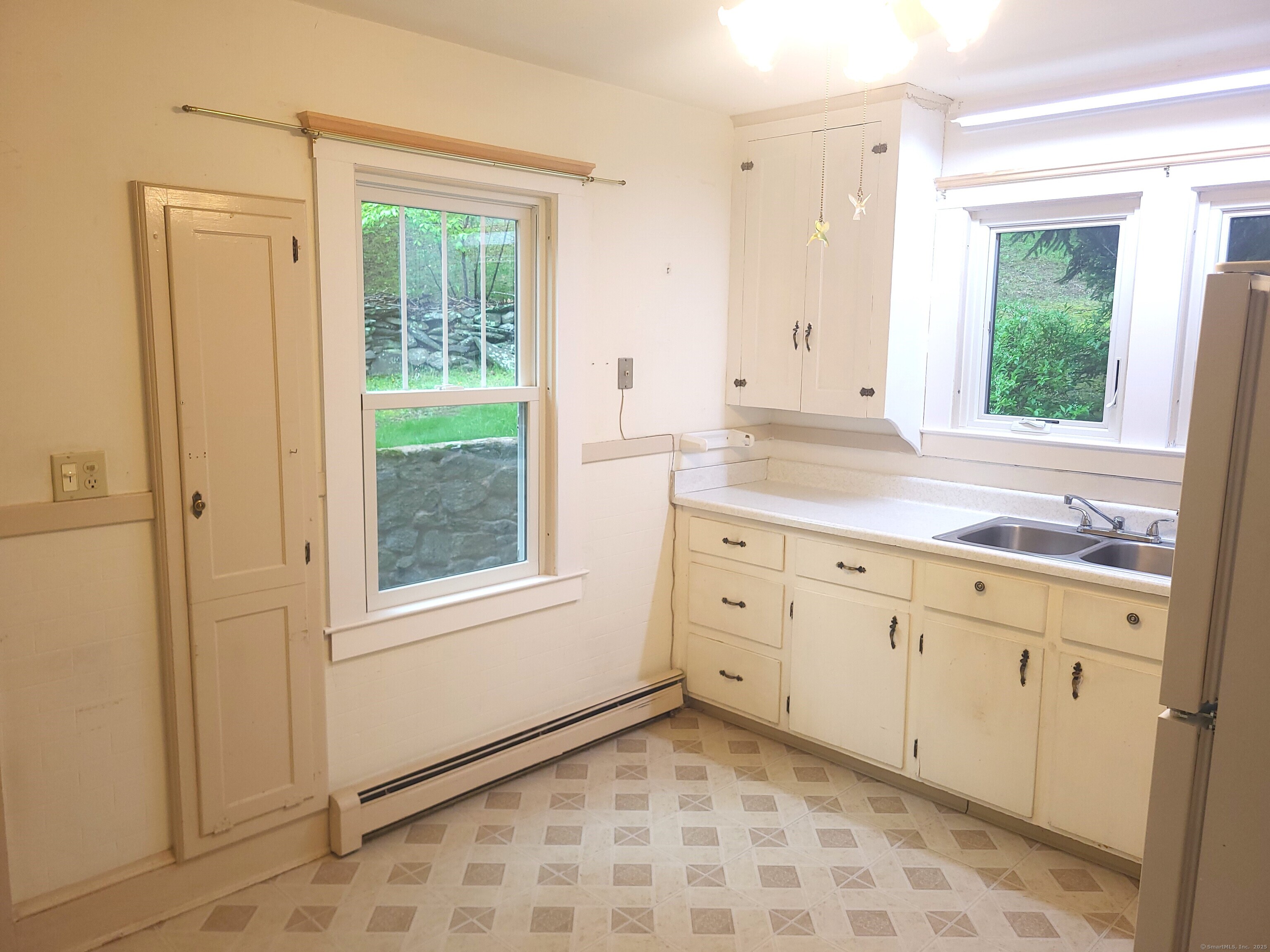 16 Upper Butcher Road, Ellington, Connecticut image 12
