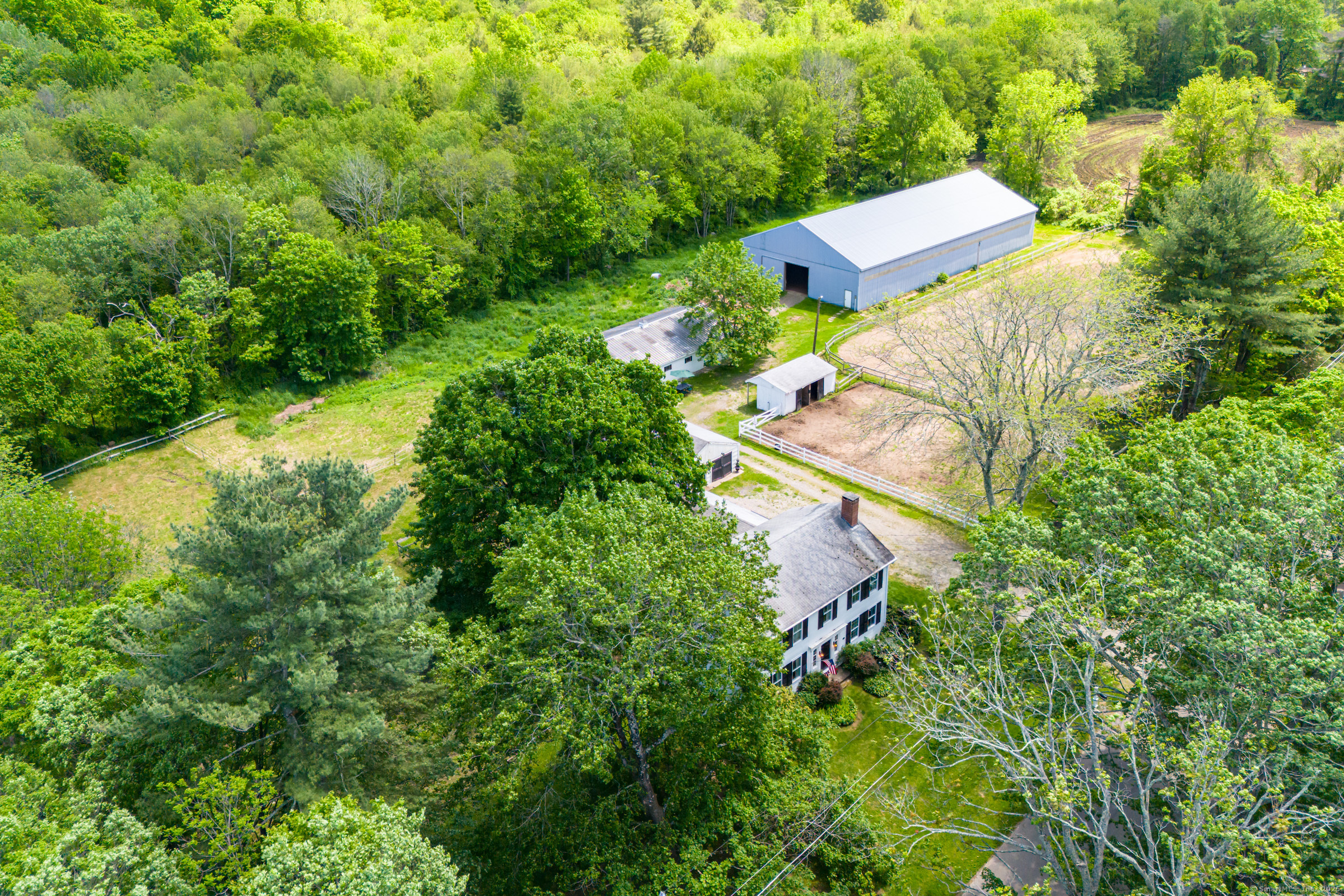 402 Perrin Road, Woodstock, Connecticut image 1