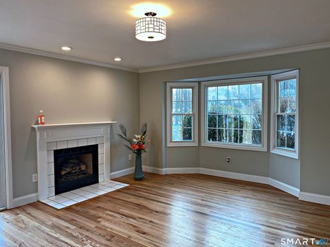 440 Pitkin Hollow 440 Trumbull CT 06611