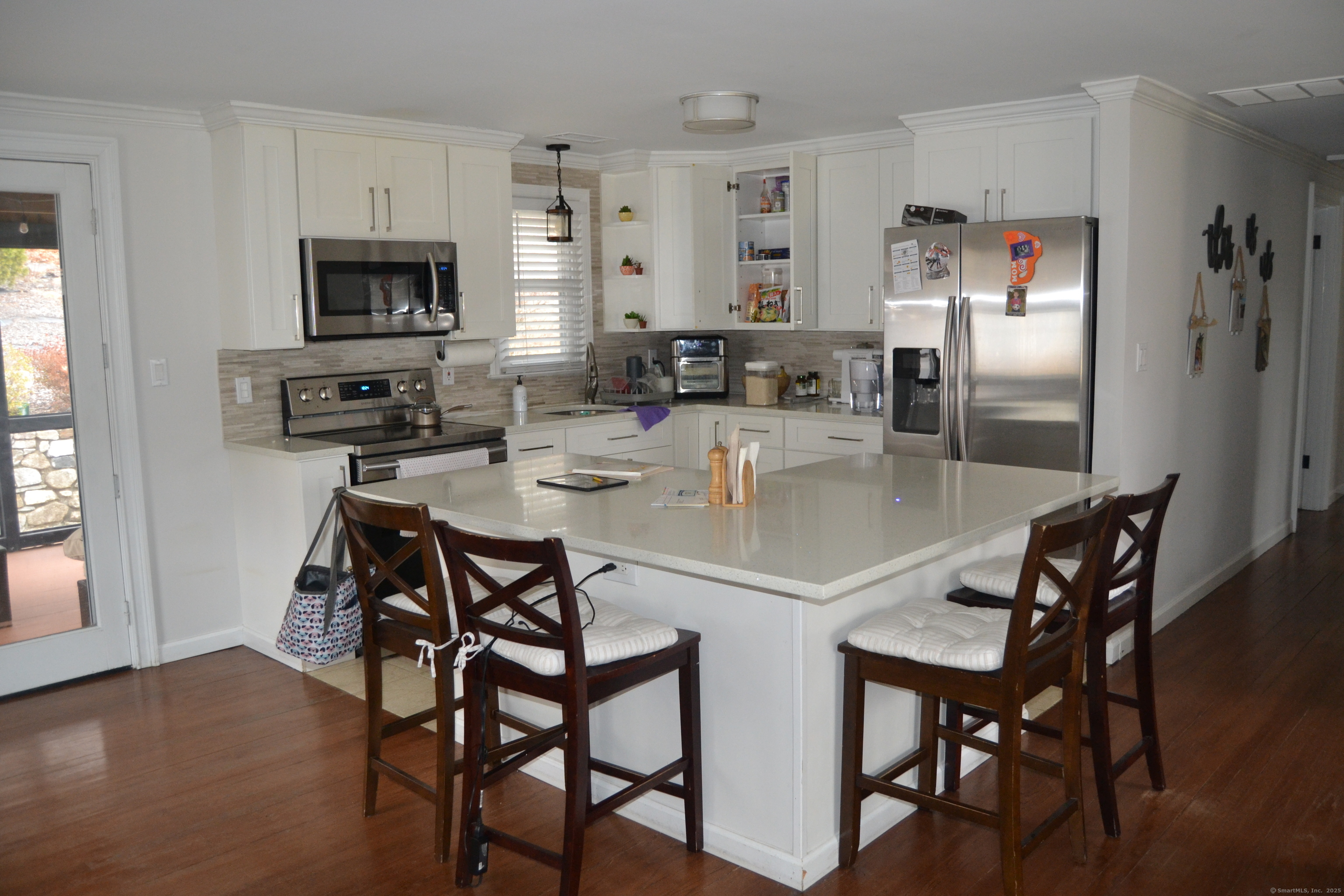 20 Cobblers Lane, Norwalk, Connecticut image 3