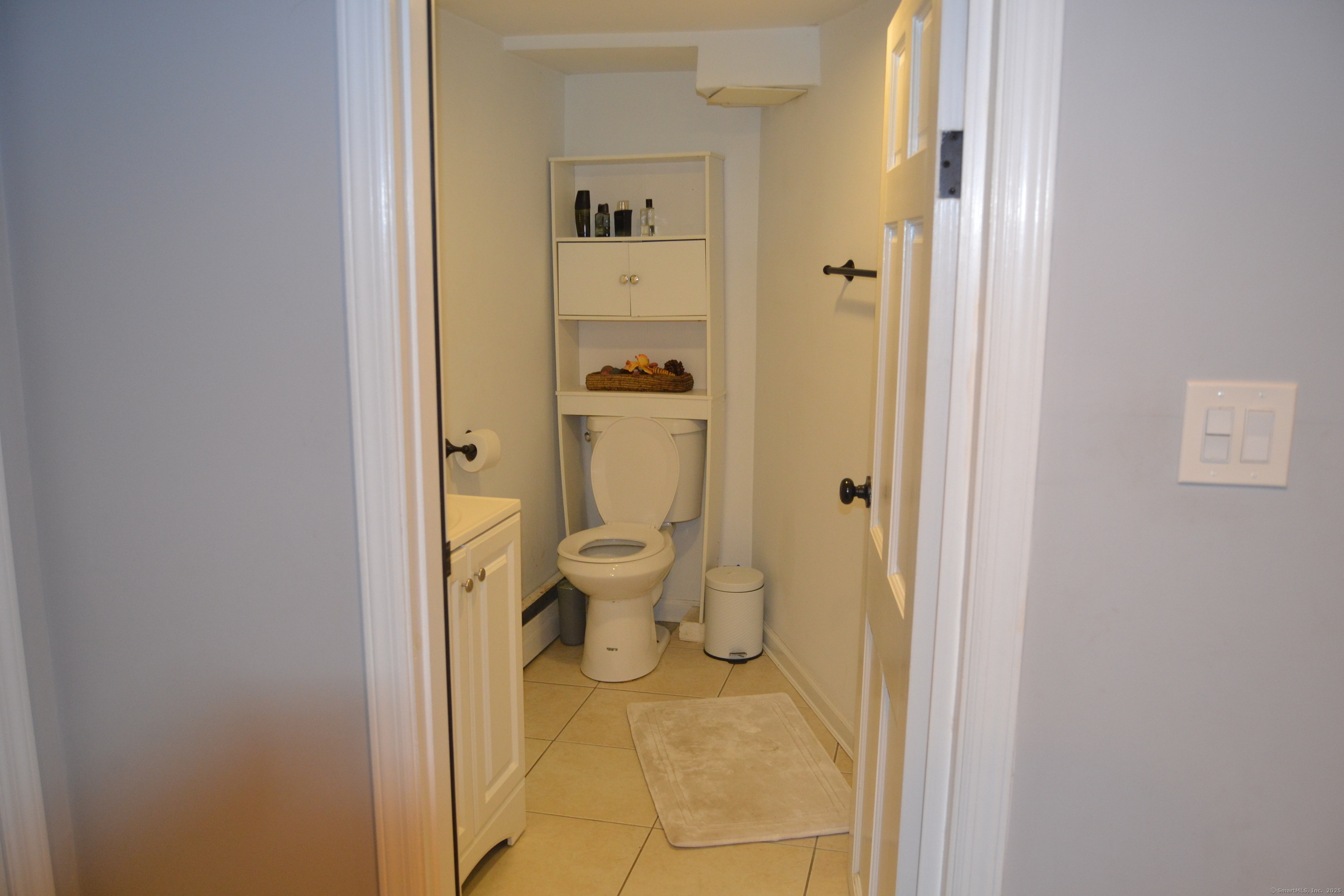 20 Cobblers Lane, Norwalk, Connecticut image 10