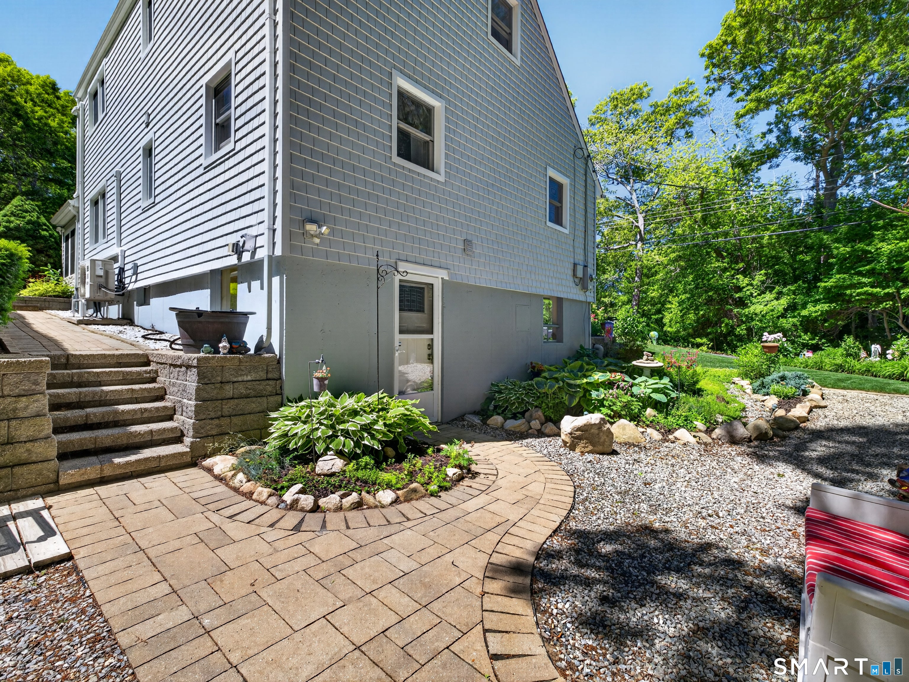 4 Stevens Avenue