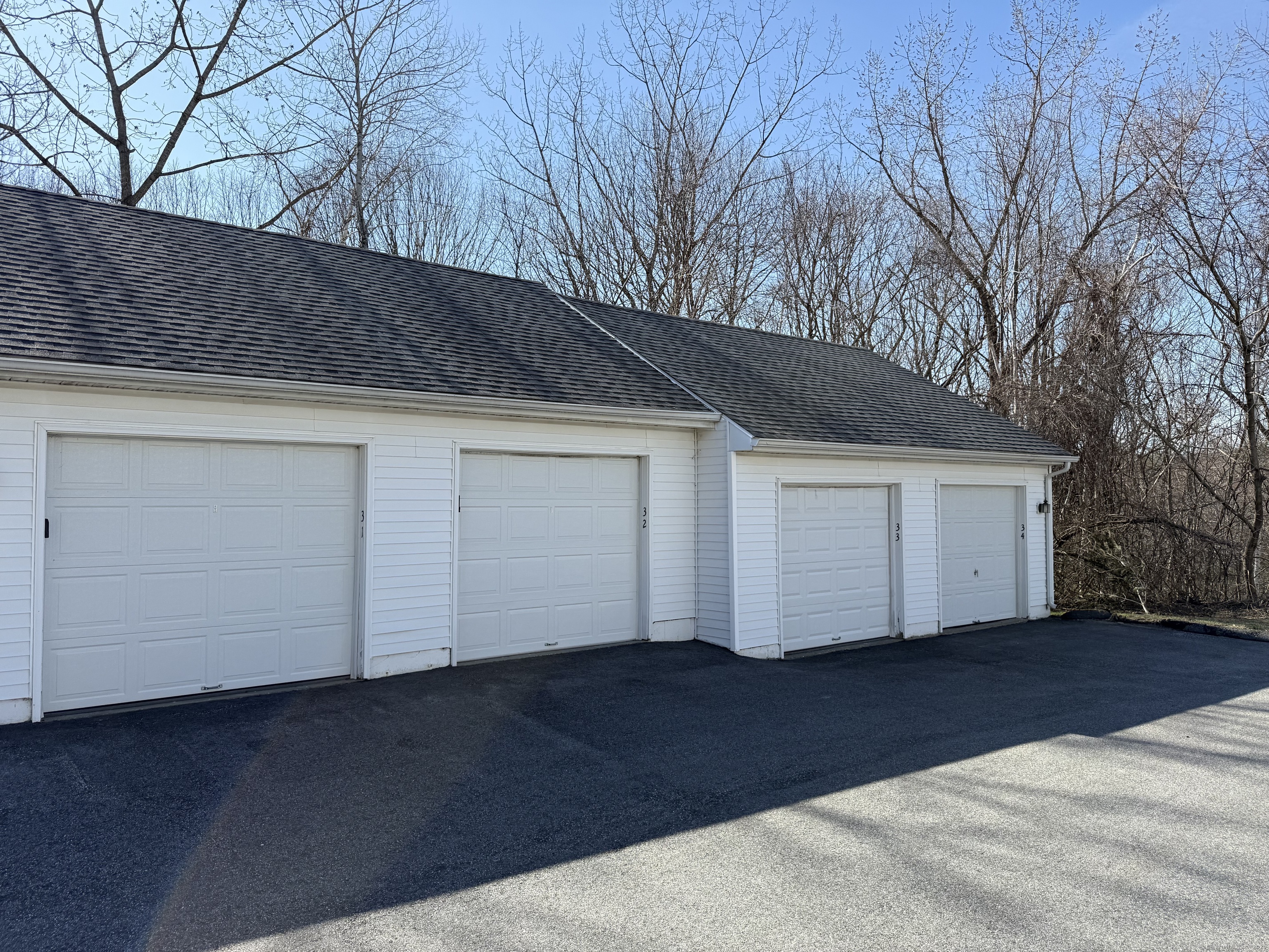 144 Spyglass Court #144, Torrington, Connecticut image 2