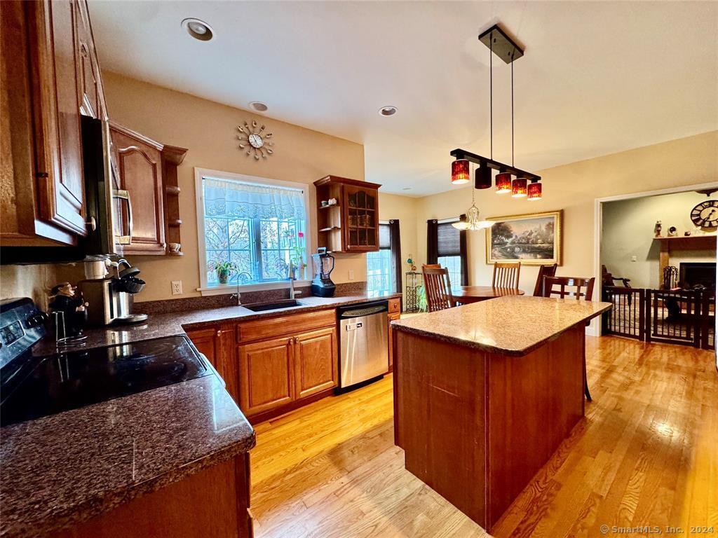 8 Carrington Court, Pleasant Valley, New York image 10