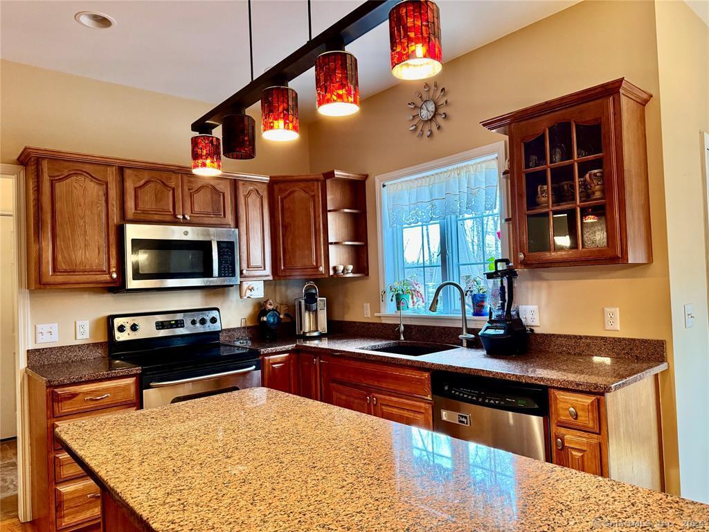 8 Carrington Court, Pleasant Valley, New York image 8