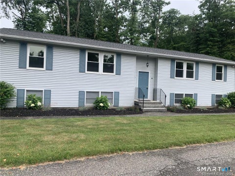 Condo For Rent - 44 Elizabeth Street #D<br/> Kent, CT 06875