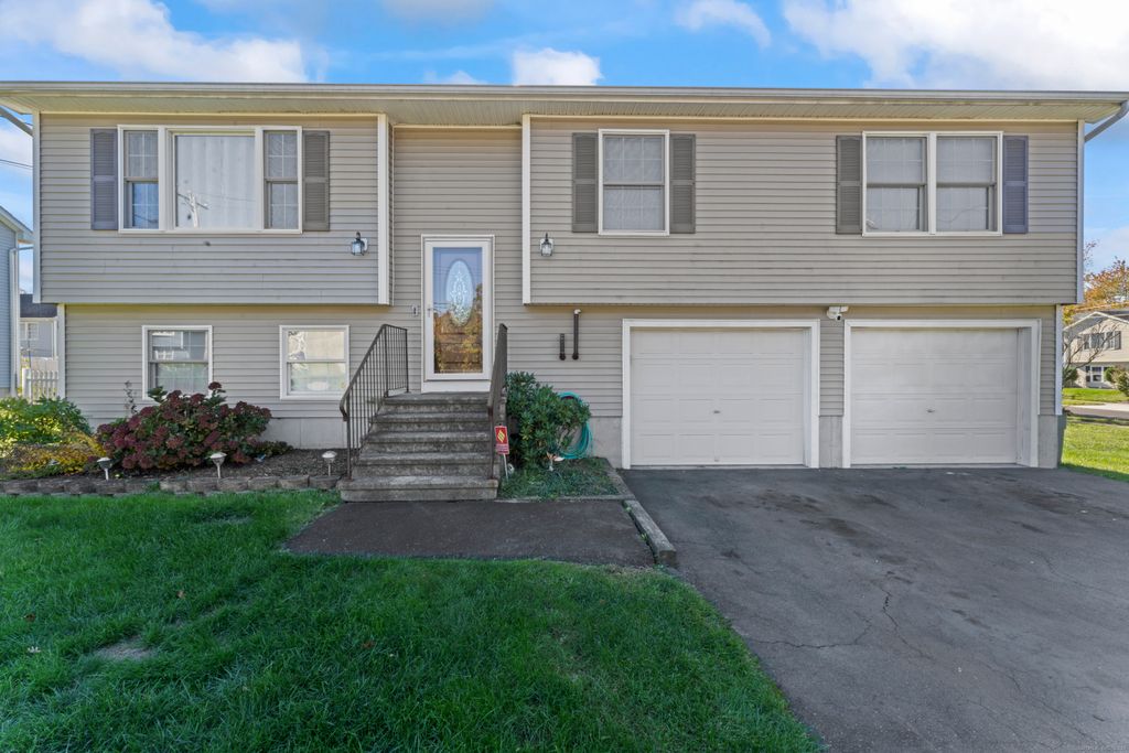 Photo of 78 Nonquit Street, West Haven, CT 06516 (MLS # 24134617)