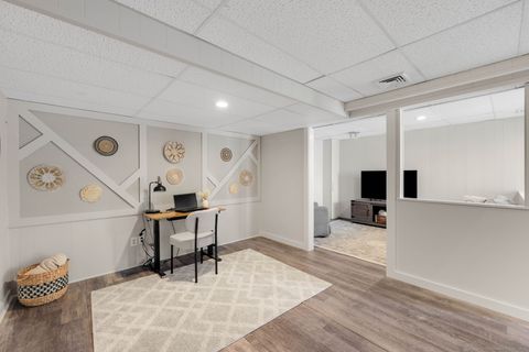 Tiny photo for 617 Cherokee Lane #B, Stratford, CT 06614 (MLS # 24146302)